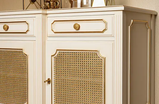 credenza paglia di vienna dettaglio